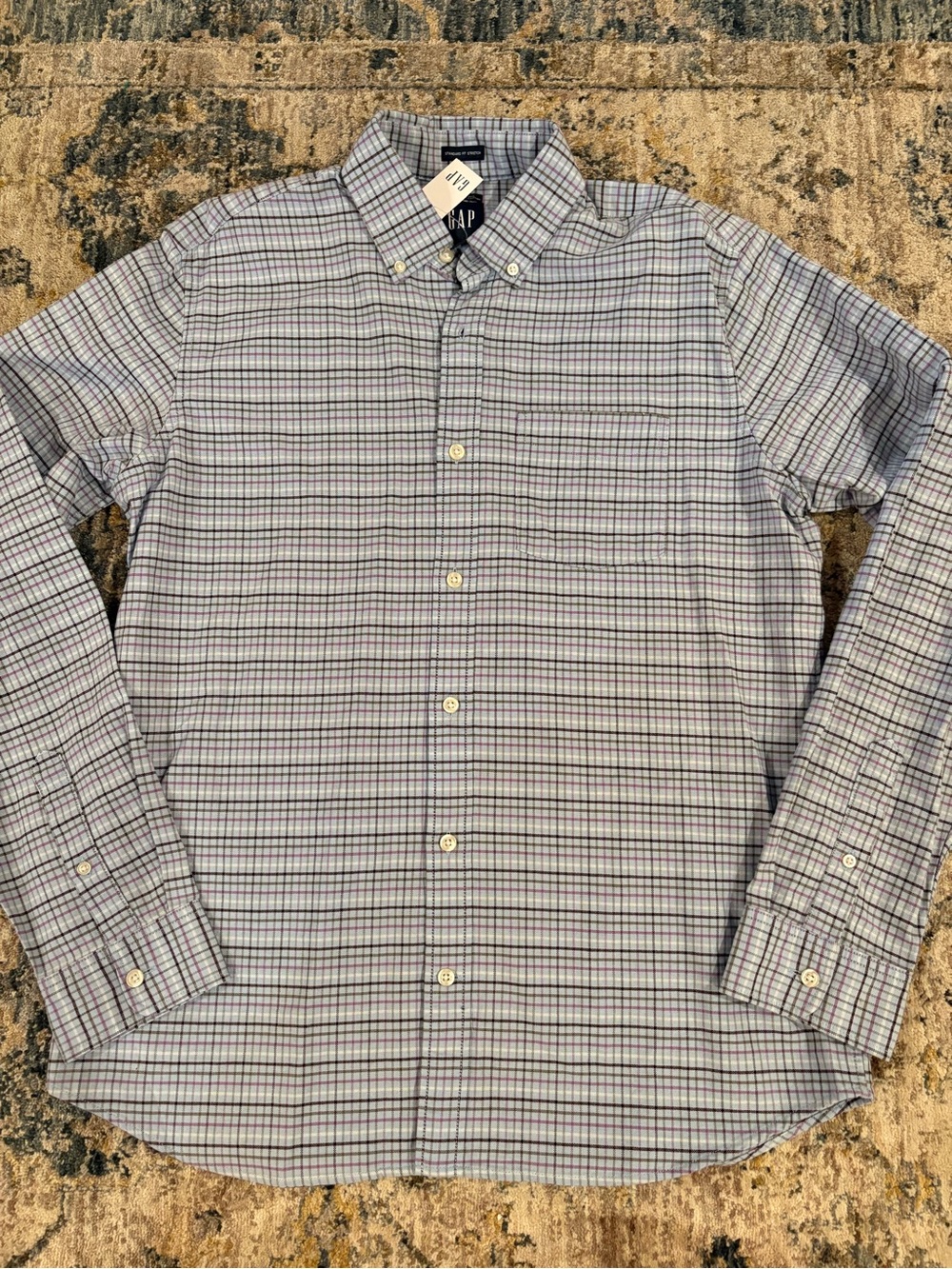 NWT GAP Men's Size Medium Blue Plaid Standard Fit Stretch 99% Cotton